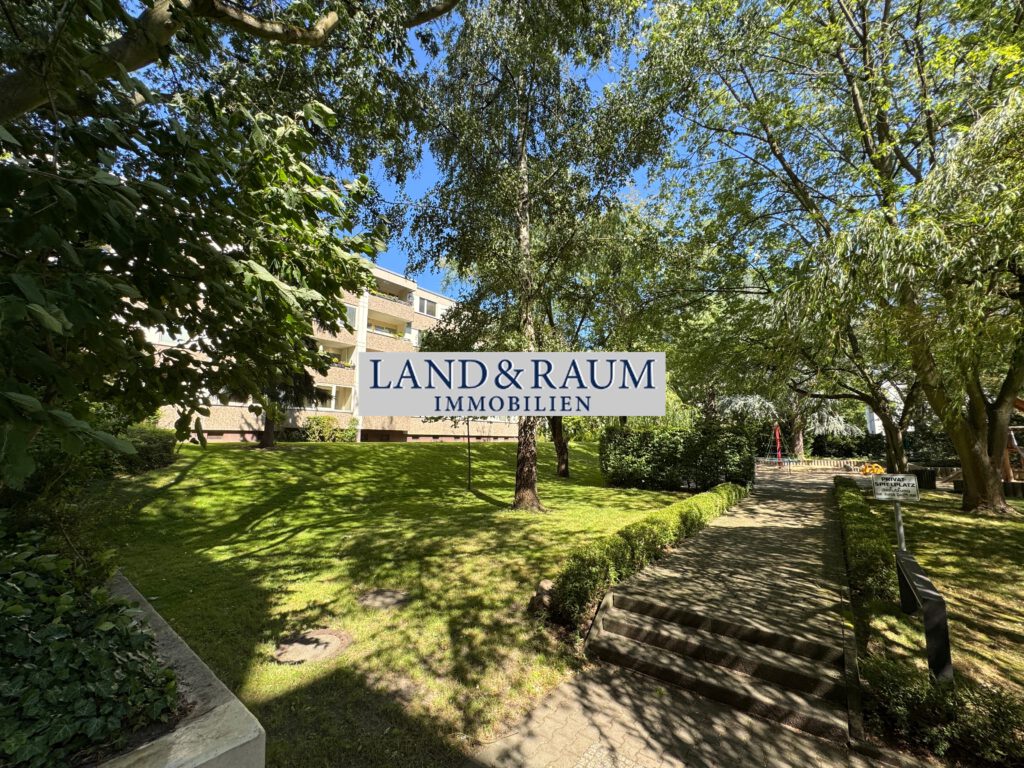 Grünanlage mit Spielplatz
